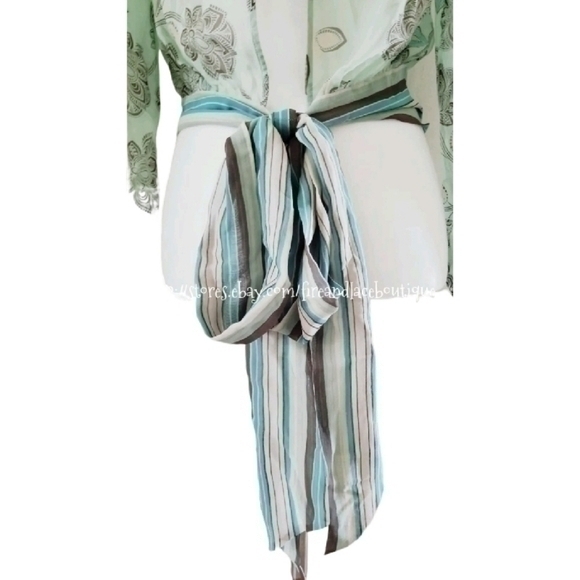 BCBG MAXAZRIA 100% SILK OPEN BACK TOP SZ XS - Picture 6 of 8